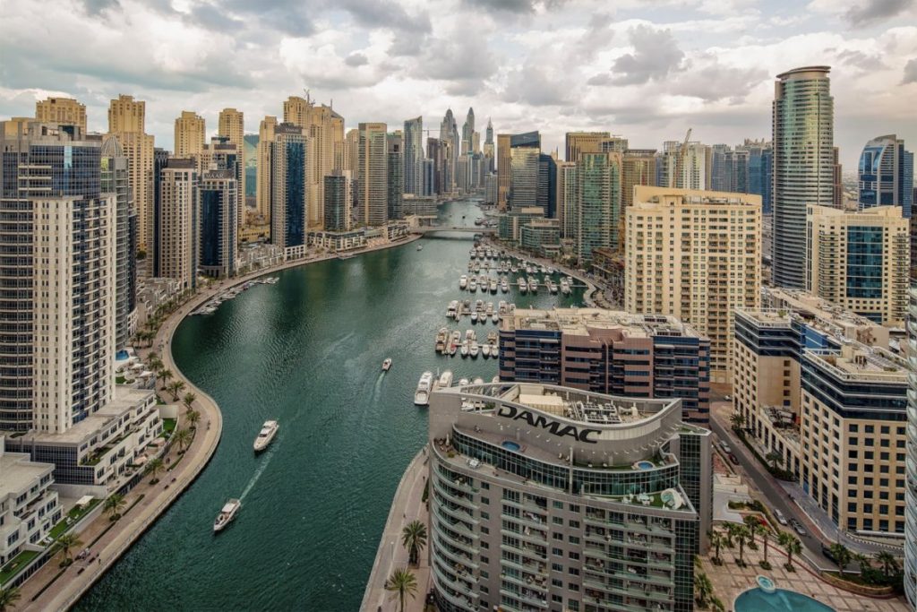 Dubai Marina Community Guide